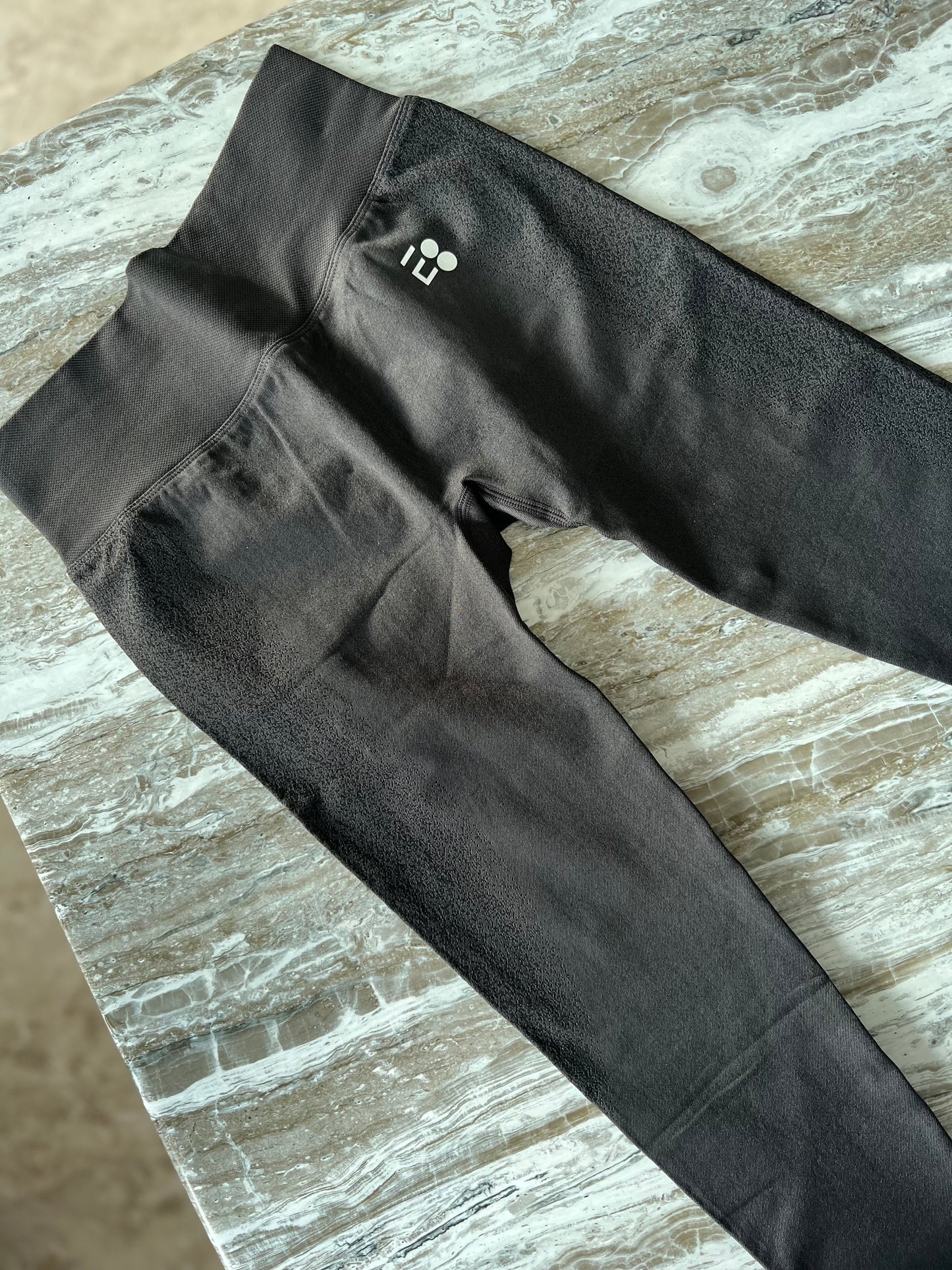 Onyx Legging