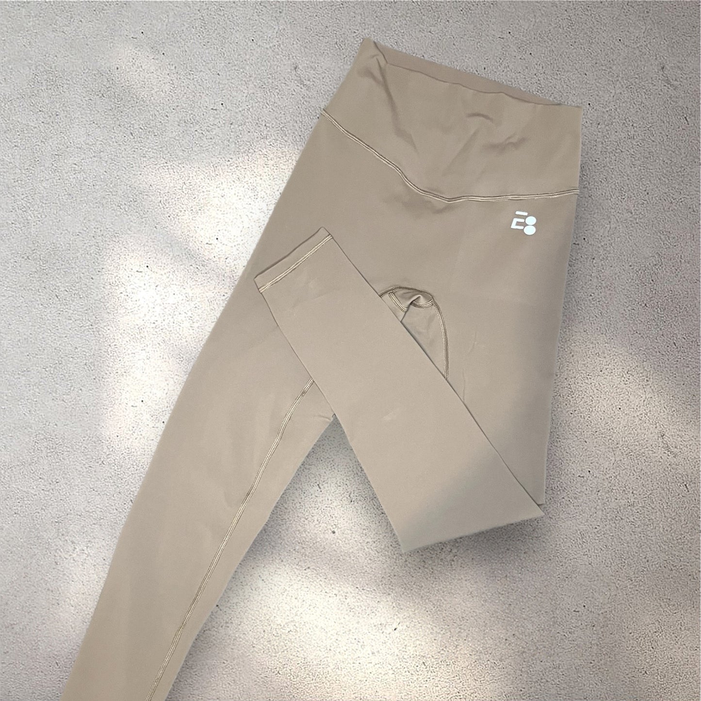 SIGNATURE LEGGINGS- CAMEL